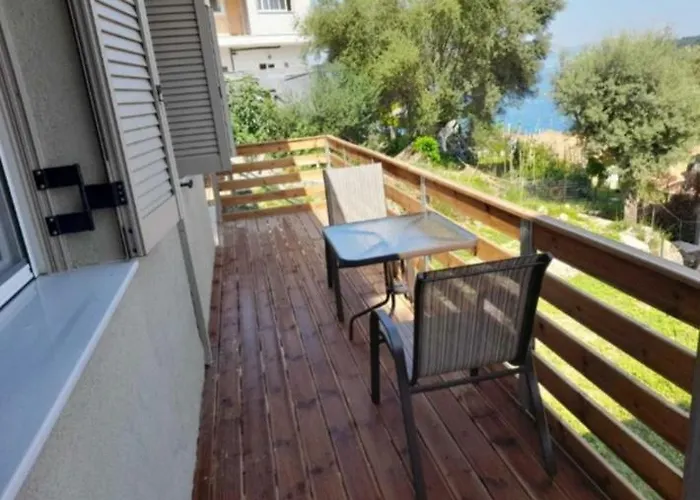 Semesterbostad Anmare *