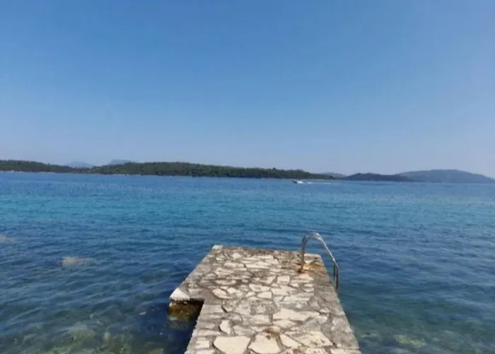 Semesterbostad Anmare *